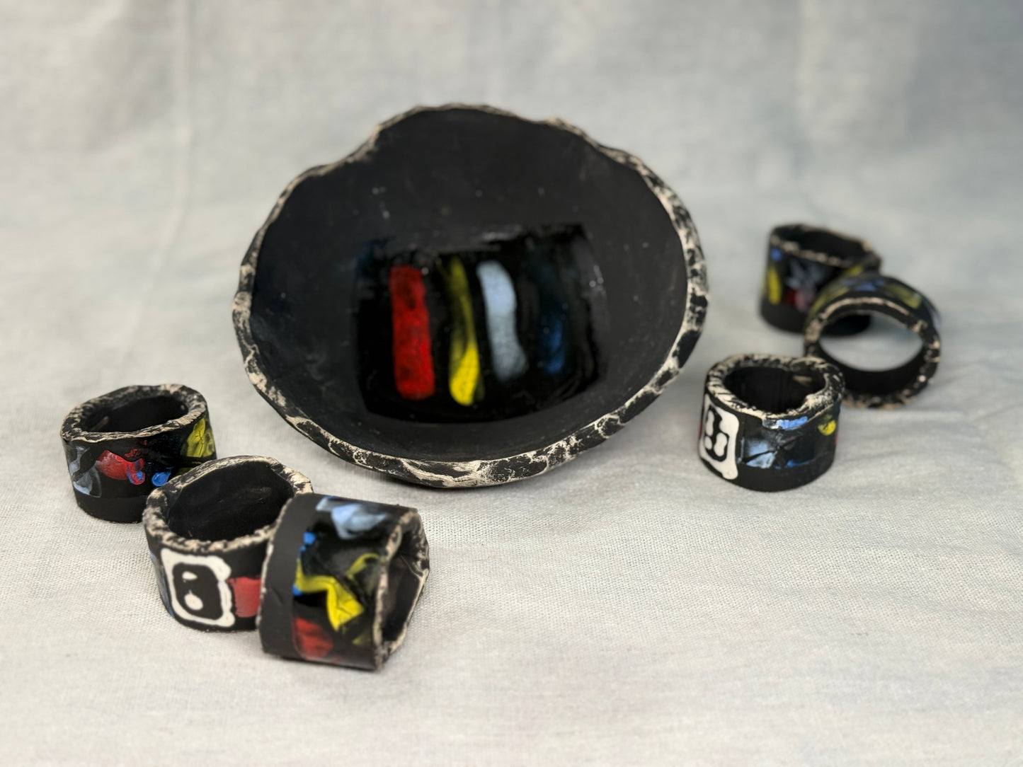 6 Napkin Rings and Bowl